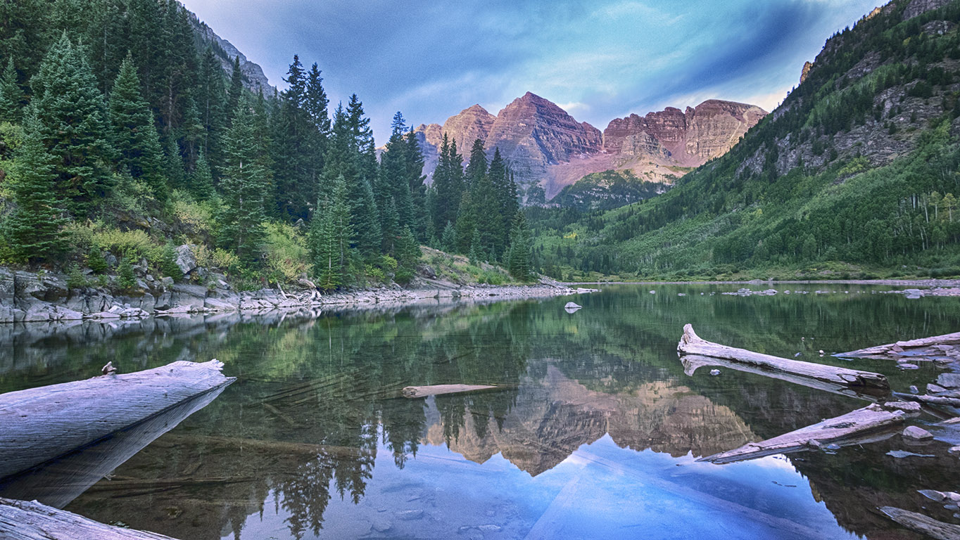 A Brief Geology of Maroon Lake